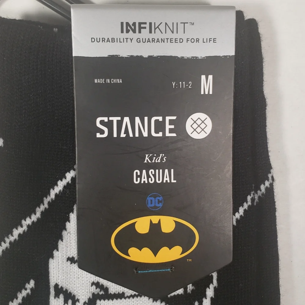 NWT Kid's The Batman Stance Crew Socks